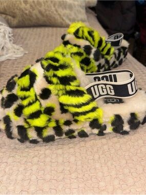 NWOB UGG Fluff Yeah Animalia Slide Slippers SZ 8